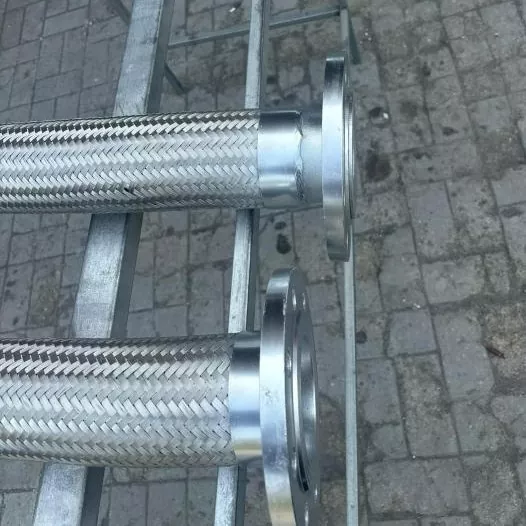 Mangueira metálica flexível ondulada Mangueira metálica flexível ondulada
