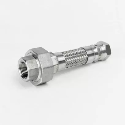 Tubulação composta de PTFE reforçada